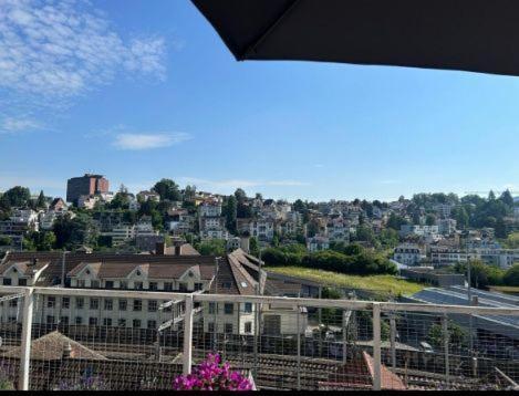 Rooftop Ink Parking Lucerne Bagian luar foto